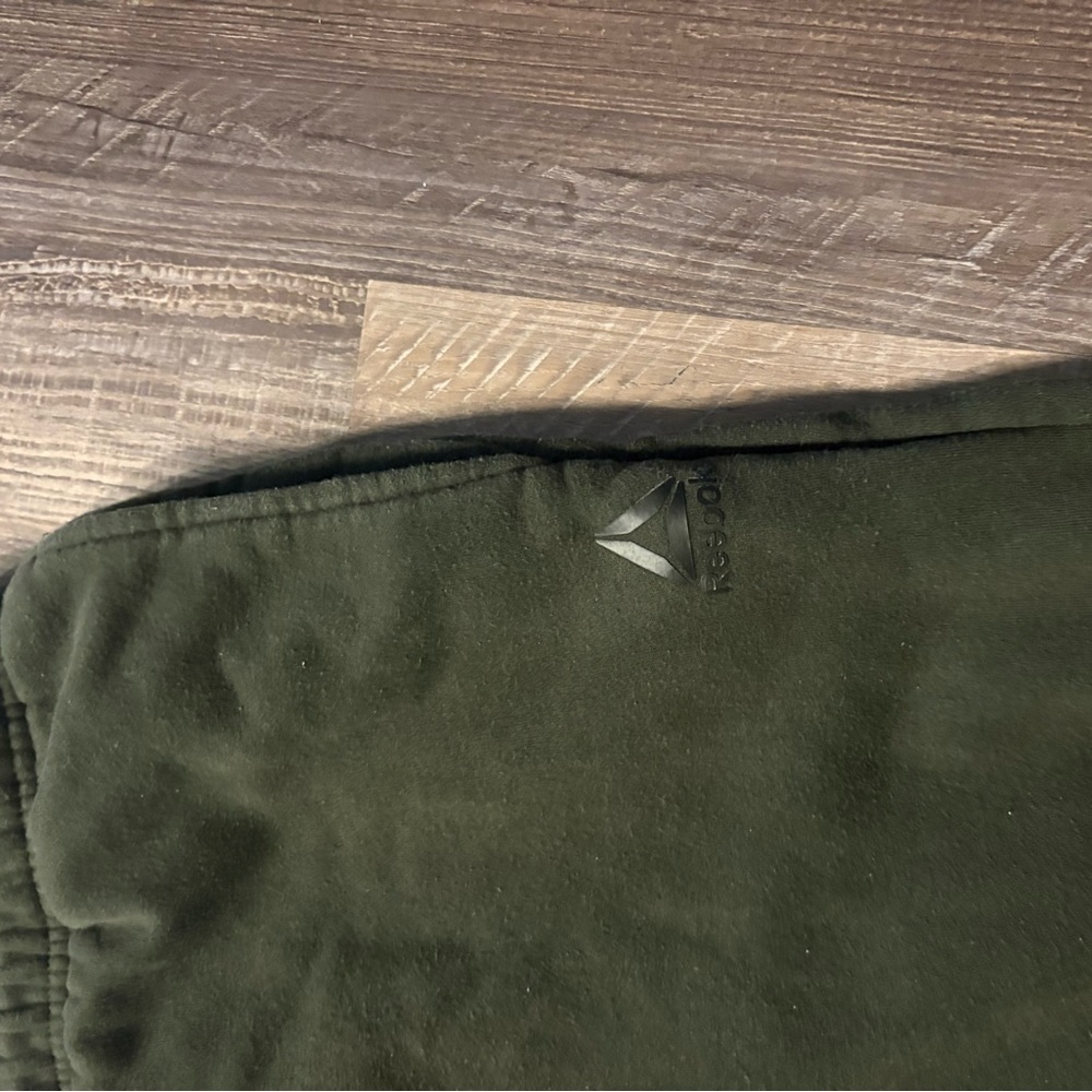 Reebok Men's Dark Green Joggers